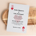 Las Vegas Queen of Hearts Kaart bruiloft uitnodigi<br><div class="desc">Queen of Hearts Playing Cards Wedding Invitation Suite beschikt over een uitnodiging in kaartstijl die perfect is voor een Vegas Wedding. Queen of Hearts met de achterkant aangepast met uw achternaam initialen. Deze uitnodiging zal zeker indruk maken op uw gasten!</div>