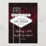 Las Vegas Red Black Damask Wedding Invitation Kaart<br><div class="desc">Las Vegas Red Black Damask Wedding Invitation. Pas de voor- en achterkant aan.</div>
