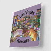 Las Vegas 's nachts met neonverlichting Nevada Vierkante Klok (Hoek)