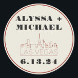 Las Vegas Skyline Casino Bruiloft  Ronde Sticker<br><div class="desc">Een leuke en moderne ronde sticker met Las Vegas skyline casino voor je evenement in Las Vegas! Deze op maat gemaakte ronde sticker heeft een casino rode Las Vegas skyline en volledig aanpasbare lettertype en tekst op een ivoorkleurige crème achtergrond. Perfect voor een trendy modern of klassiek traditioneel evenement -...</div>