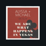 Las Vegas, we zijn wat er gebeurt met de huwelijks Servet<br><div class="desc">Een leuke en moderne bestemming bruiloft Las Vegas We Are What Happens in Vegas servet! Deze aangepaste servetten zijn voorzien van zwart vet speelkaart pak graphics, "We zijn wat er gebeurt in Vegas", en volledig aanpasbaar lettertype en tekst op casino rode achtergrond. Perfect voor een trendy modern of klassiek traditioneel...</div>
