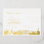 Las Vegas Wedding Gold Foil Uitnodiging<br><div class="desc">Echte gouden folie Las Vegas Skyline en tekenafbeelding. Kies uw foliekleur. Optionele website aan de achterzijde of voeg registratie of foto toe</div>