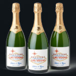 Las Vegas Wedding Sparkling Wijnetiket<br><div class="desc">Maak je klaar voor een memorabele Las Vegas bruiloft met deze aanpasbare bruiloftsfleslabels! Het is het perfecte detail voor een cocktailuur,  welkomstreceptie of na een feestje.</div>