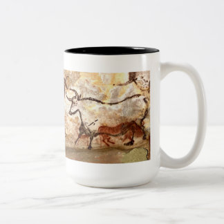 Lascaux Cave Painting: Bulls Tweekleurige Koffiemok