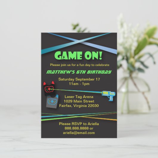 Laser Label Birthday of Team Building Party Kaart (Staand voorkant)