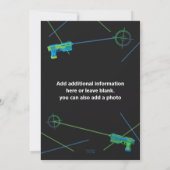 Laser Label Blue en Green Birthday Party Kaart (Achterkant)