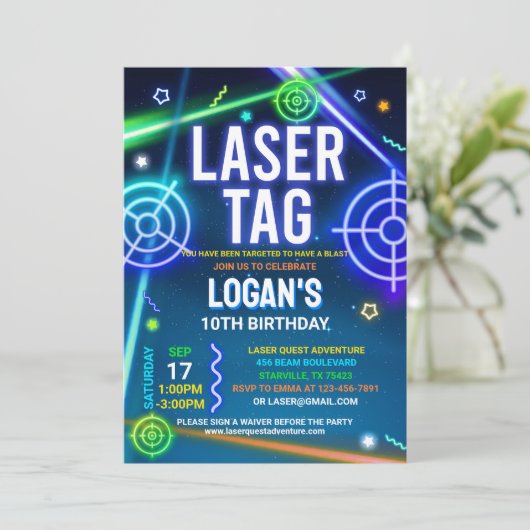 Laser Label verjaardagsuitnodiging Neon Laser Labe Kaart (Staand voorkant)