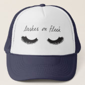 Lashes op Fleek Trucker Pet (Voorkant)