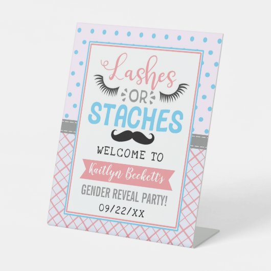 "Lashes or Staches" Reclamebord Met Voetstuk (Voorkant)