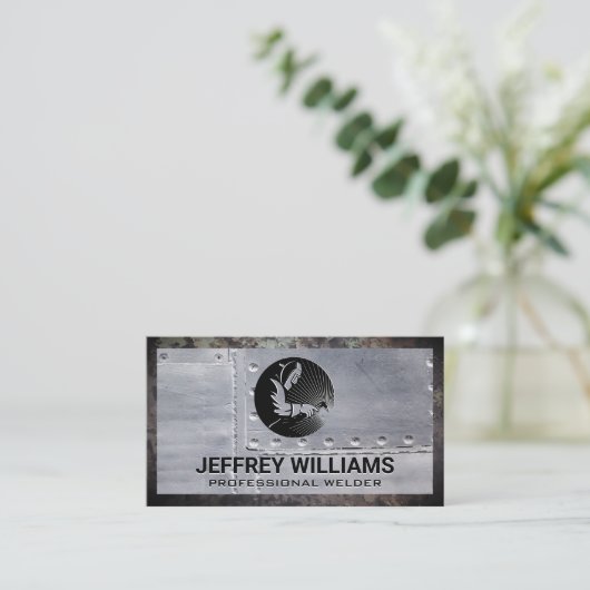 Lasser | Metalen klinknagels | Roestige Grunge Met Visitekaartje (Staand voorkant)