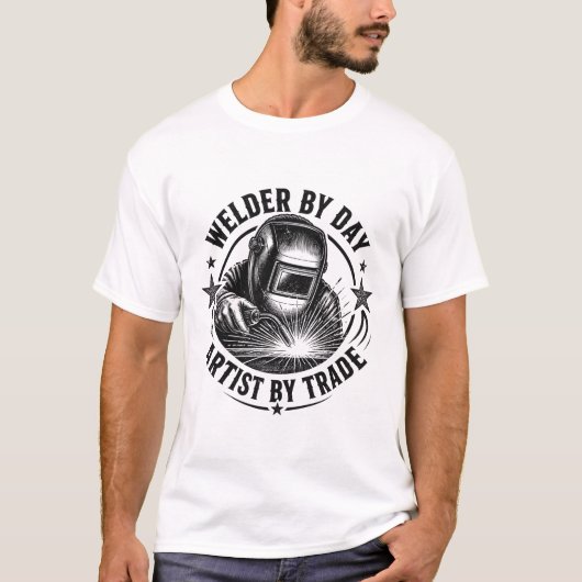 Lasser overdag, kunstenaar van beroep | Grappige l T-shirt (Voorkant)