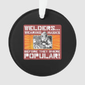 Lassers dragen maskers voordat ze populair waren! ornament (voorkant)