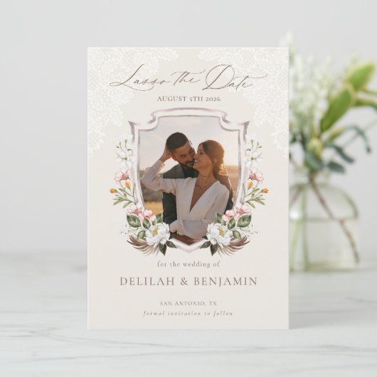 Lasso de datum Boho Waterverf Floral Crest Foto Kaart (Staand voorkant)