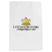 Last Day of Chemo Gift Bag Medium Cadeauzakje (Voorkant)