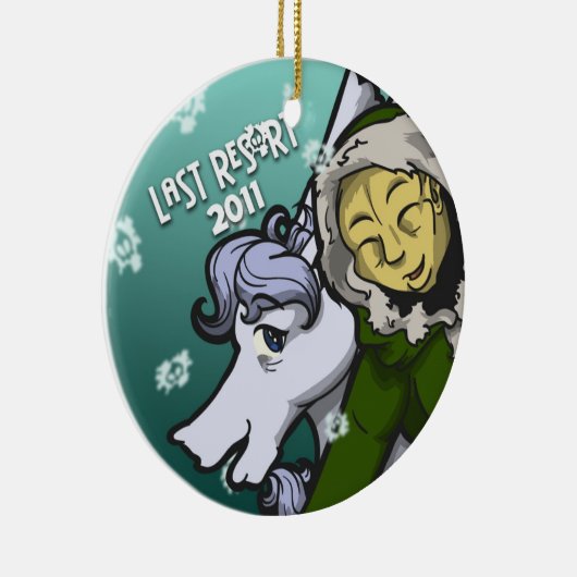Last Res0rt 2011 Holiday Ornament (Rechts)