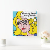 Late is mijn Cardio Blonde Comic Book Girl Vierkante Klok (Huis)