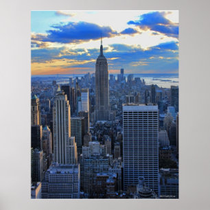 Late namiddag NYC Skyline als zonsondergang Poster