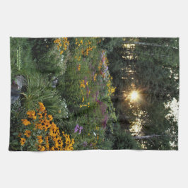 Late zomerzon in de tuinen theedoek