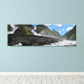 Latefossen waterval in Noorwegen canvas (Insitu (Houten vloer))