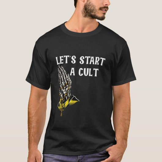 Laten we beginnen met een Cult Halloween Witchcraf T-shirt (Voorkant)