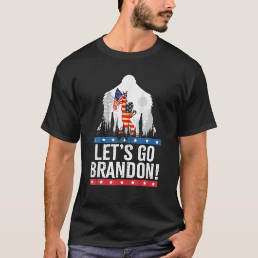 Laten we Brandon Bigfoot Amerikaanse vlag gaan voe T-shirt (Voorkant)