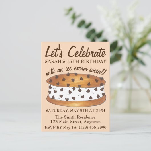 Laten we Chipwich Ijsje Sociale Verjaardag Vieren Uitnodiging Briefkaart (Staand voorkant)