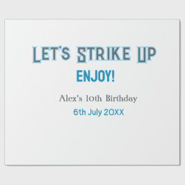 Laten we de blauwe grijze Happy 10-verjaardagsnaam Cadeaupapier