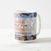 laten we de herfst omvallen bladeren bruin bladere koffiemok (Voorkant rechts)