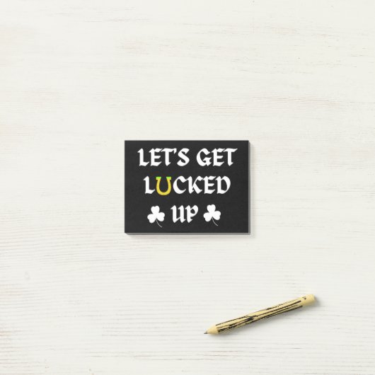 Laten we de St. Patrick's Day opknappen Post-it® Notes (Op bureau)