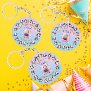Laten we een enge Cute Ghost-verjaardagsfoto maken Sleutelhanger