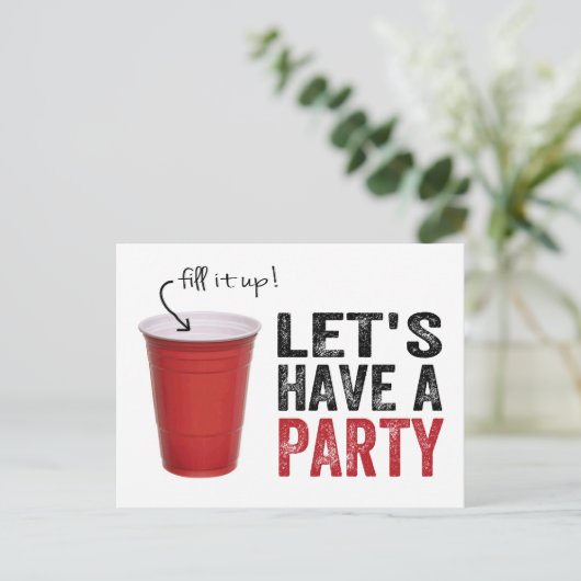 Laten we een feest hebben! Funny Red Cup Uitnodiging Briefkaart (Staand voorkant)