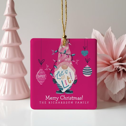 Laten we een lichte, heldere kerstakelverlichting  keramisch ornament