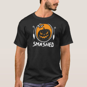 Laten we een pompoengezicht bezemvork taart in elk t-shirt