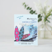 Laten we een surfplank strand verjaardagsfeest sur briefkaart (Staand voorkant)
