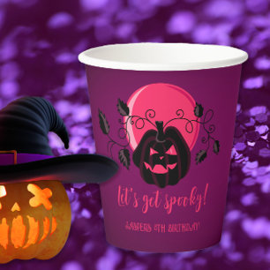Laten we elke dag van de zondag een spleet hallowe papieren bekers