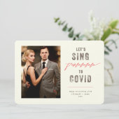 Laten we F*cklalalala naar Covid Adult Funny Photo Feestdagenkaart (Staand voorkant)