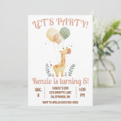 Laten we feesten! Giraffe met ballonnen Verjaardag Kaart (Staand voorkant)