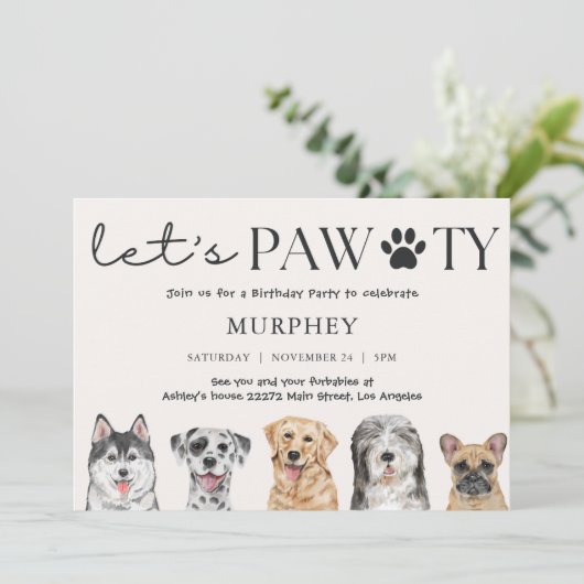 Laten we feesten Hond Verjaardagsuitnodiging Kaart (Staand voorkant)