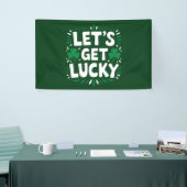 Laten we geluk hebben Shamrock Funny St. Patrick's Spandoek (Beurs)
