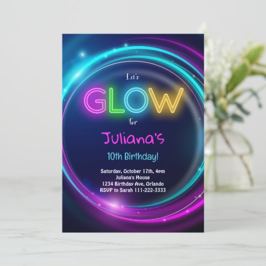 Laten we Glow Party verjaardagsuitnodiging Kaart (Staand voorkant)