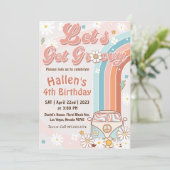 Laten we Groovy Retro Boho Daisy Rainbow Birthday  Kaart (Staand voorkant)
