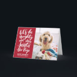 Laten we Naughty Hand Lettered Funny Holiday zijn Feestdagen Kaart<br><div class="desc">Spread vakantiewenk met deze moderne,  unieke en grappige vakantiekaart met met de hand geschreven citaat "Laten we stout zijn en de Kerstman de reis besparen". Deze kaart is beschikbaar in andere kleuren.</div>