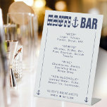 Laten we Nauti Bachelorette Party Bar Drinken hale Reclamebord Met Voetstuk<br><div class="desc">Blauw-wit gestreept "let's get nauti" bar drinken teken voor een vrijgezelle / vrijgezellenfeest. Personaliseer het met je eigen tekst.</div>