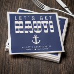 Laten we Nauti Blue Bachelorette feestje nemen Servet<br><div class="desc">Blauw-wit gestreepte "let's get nauti" servetten voor een vrijgezellenfeest. Personaliseer het met je eigen tekst.</div>