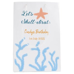 Laten we onder het zee de blauwe verjaardag vieren medium cadeauzakje