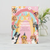 Laten we Pawty Dog Retro Groovy Girl Birthday noem Kaart (Staand voorkant)