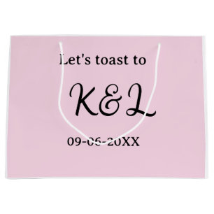Laten we proosten op verlovingsnaam letter roze groot cadeauzakje