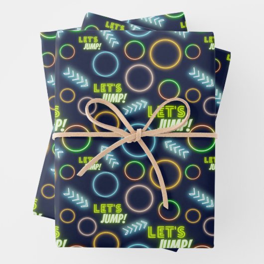 Laten we springen Neon Glow Trampoline Park Verjaa Inpakpapier Vel (In situ)