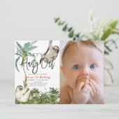 Laten we uithangen Sloth Oerwoud 1e Verjaardag Fot Kaart (Staand voorkant)