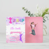 Laten we verjaardagsfoto-uitnodiging springen kaart (Staand voorkant)